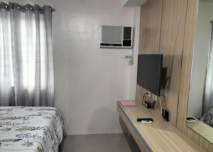 Comfy 33 The Persimmon Aparthotel *